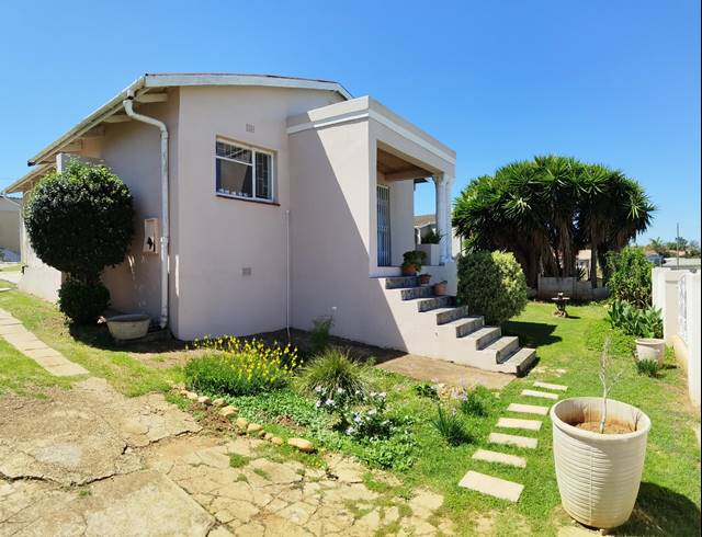 3 BEDROOM FREEHOLD FOR SALE IN SCHEEPERSHOOGTE